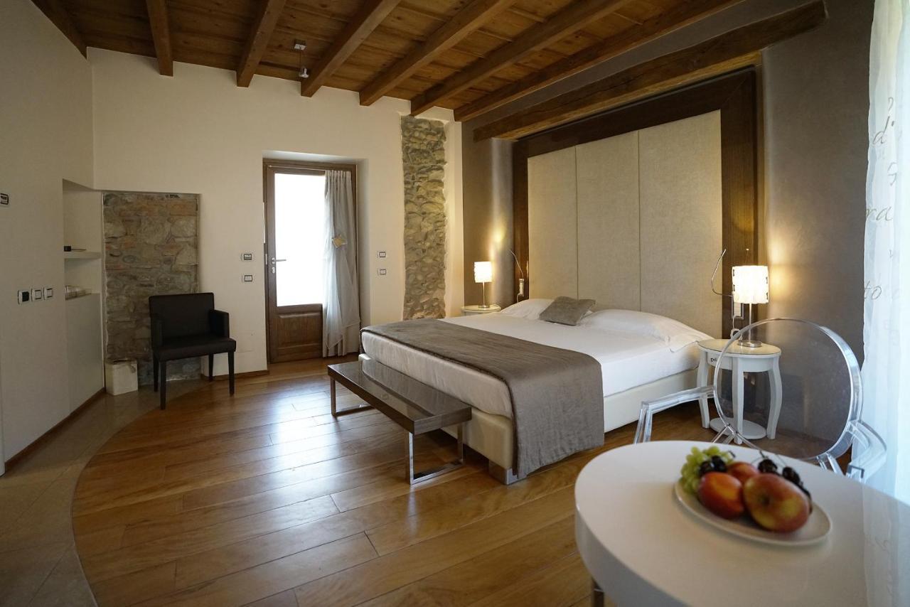 Il Portico - 1711 Luxury Guest House Arlate Exterior photo