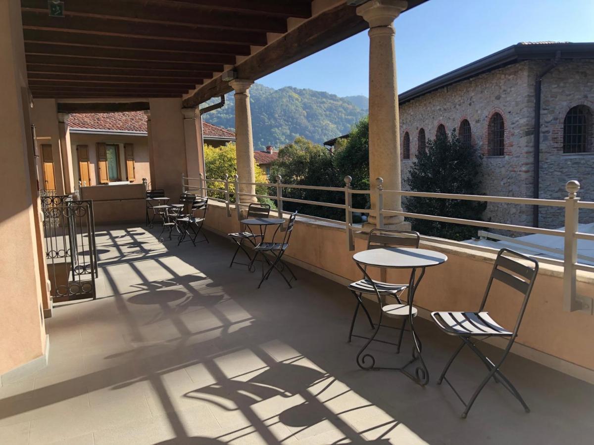 Il Portico - 1711 Luxury Guest House Arlate Exterior photo